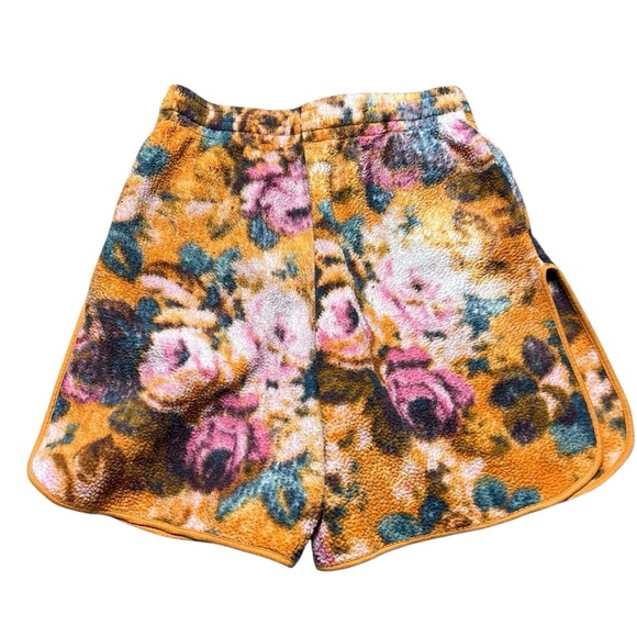 UO Out From Under Braxton Floral Fleece Shorts Size Small - Picture 4 of 6
